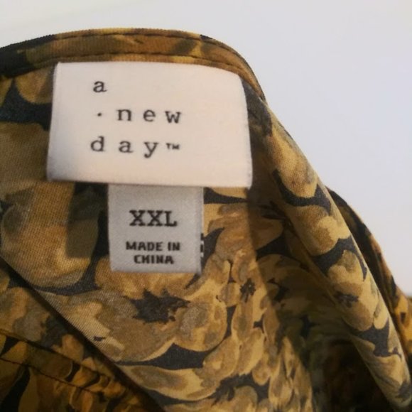 A New Day Women's size XXL Yellow and Black Floral Blouse - Picture 7 of 9